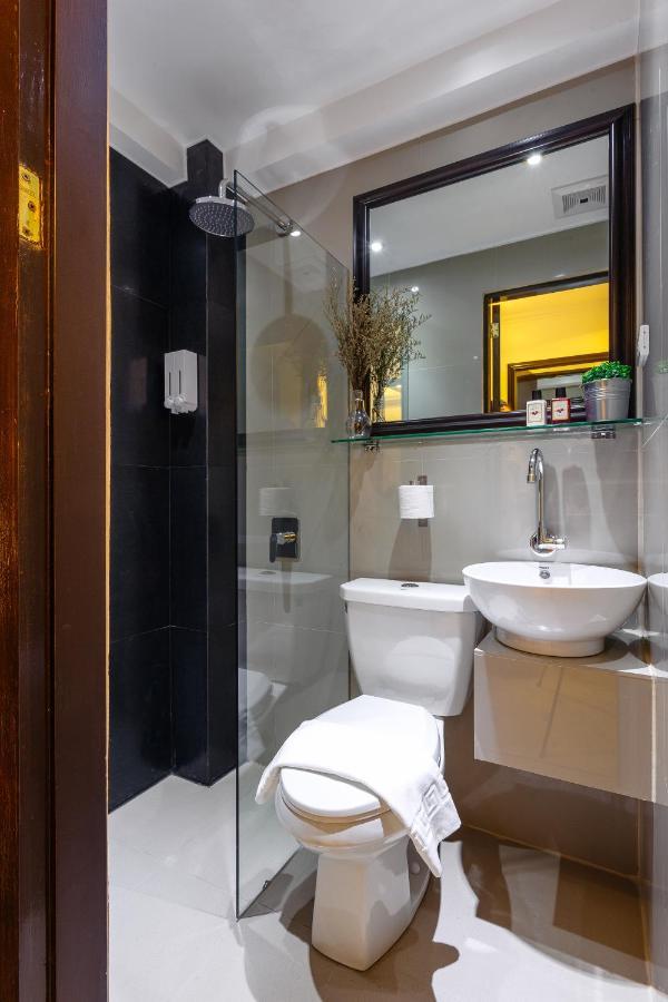 Nest Nano Suites Poblacion - Makati Makati City Dış mekan fotoğraf