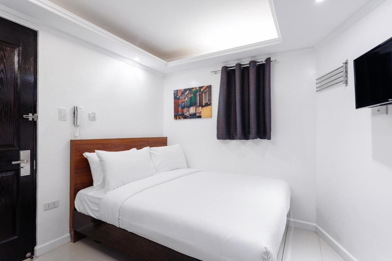 Nest Nano Suites Poblacion - Makati Makati City Dış mekan fotoğraf