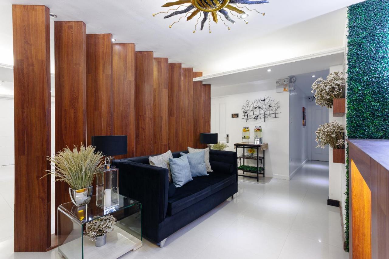 Nest Nano Suites Poblacion - Makati Makati City Dış mekan fotoğraf