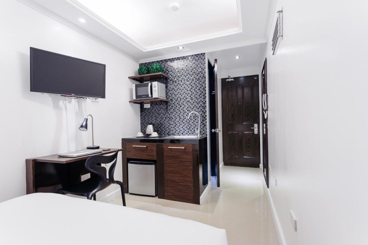 Nest Nano Suites Poblacion - Makati Makati City Dış mekan fotoğraf